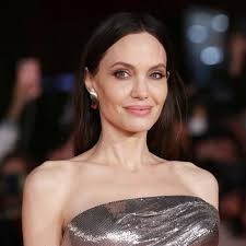 Angelina Jolie, Top 10 Most Beautiful Woman in the World